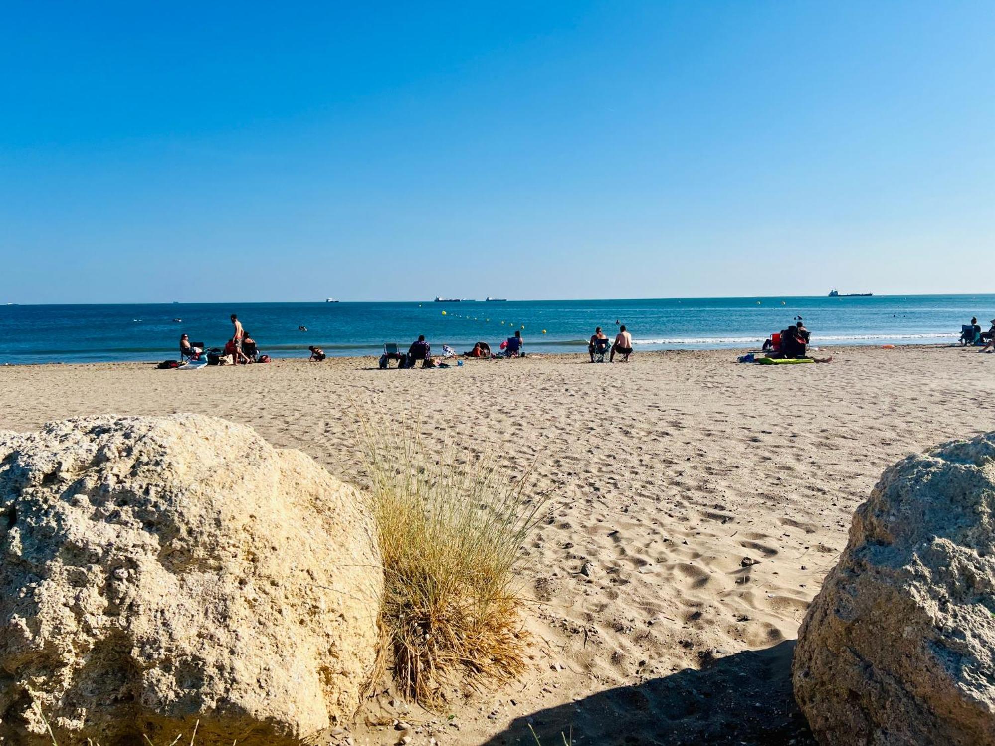 Le Coin De Mer 2, Bord De Mer, Plage 30M, Cosy, Clim, Wifi, 4 Personnes Fos-sur-Mer Exteriör bild